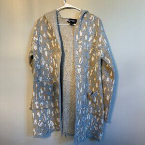 Kempson Animal Print Cardigan with Pockets in size large